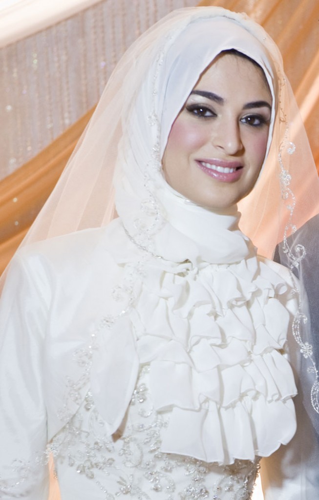 Muslim Wedding Dresses with Hijab